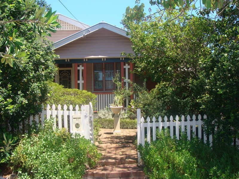 105 Berry Street, Nowra NSW 2541