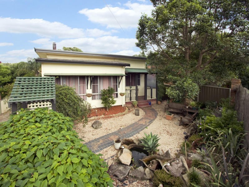 357 Princes Highway, Bomaderry NSW 2541