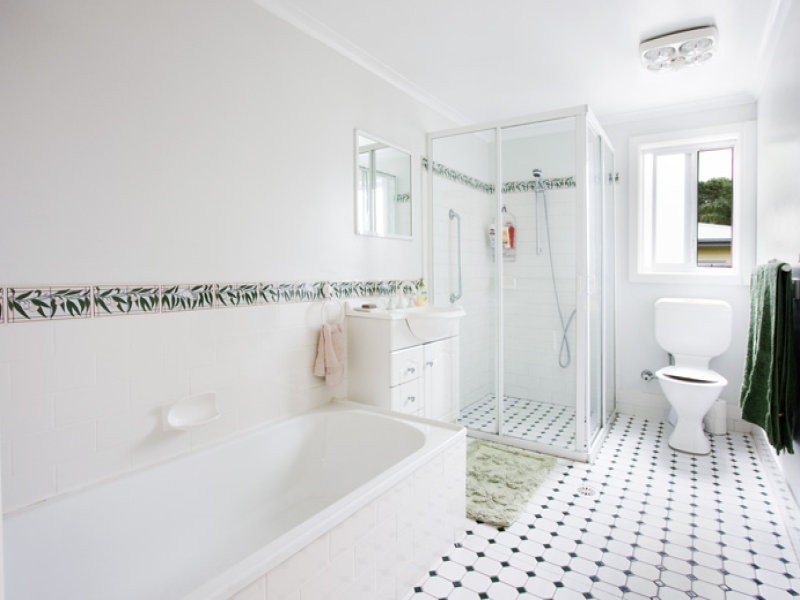 8 Seccombe Street, Nowra NSW 2541