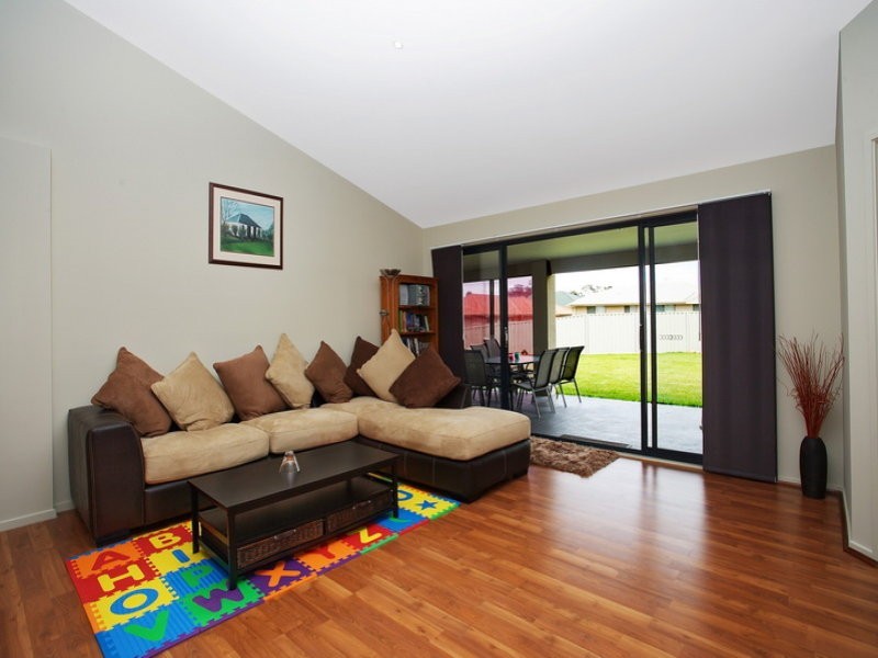 39 Bluewattle Road, Worrigee NSW 2540