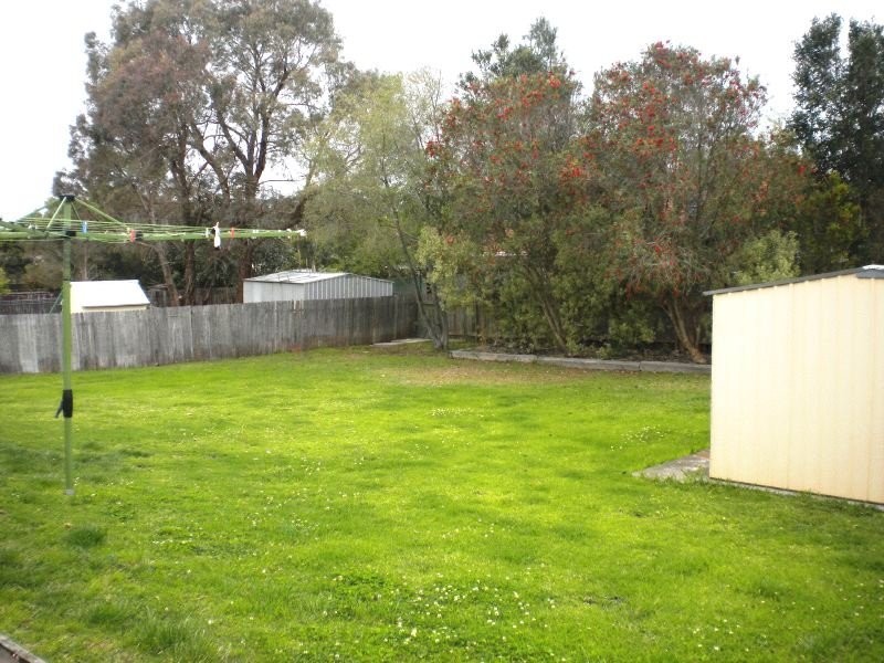 24 Isa Road, Worrigee NSW 2540