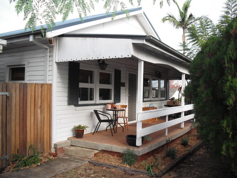 12 Karowa Street, Bomaderry NSW 2541
