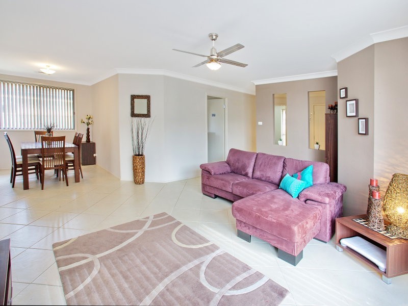 18 Golden Ash Close, Worrigee NSW 2540