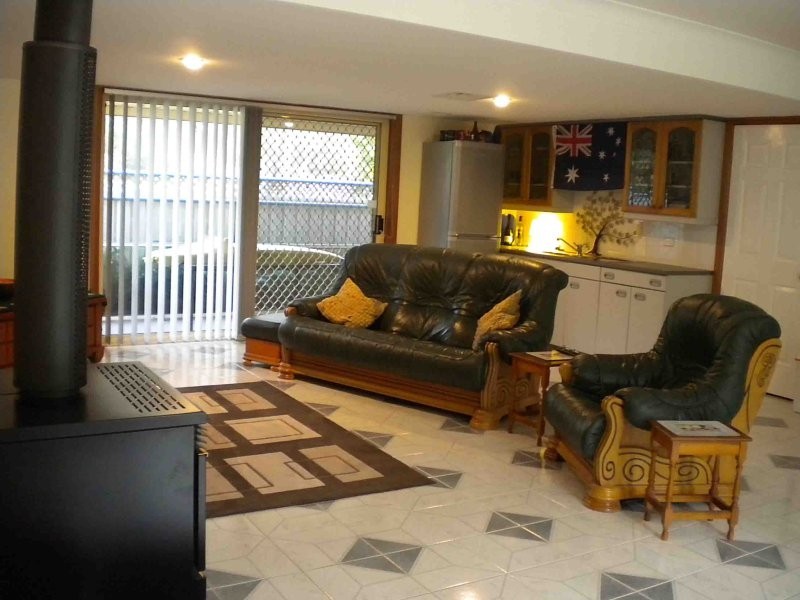 16 Linnane Street, Falls Creek NSW 2540