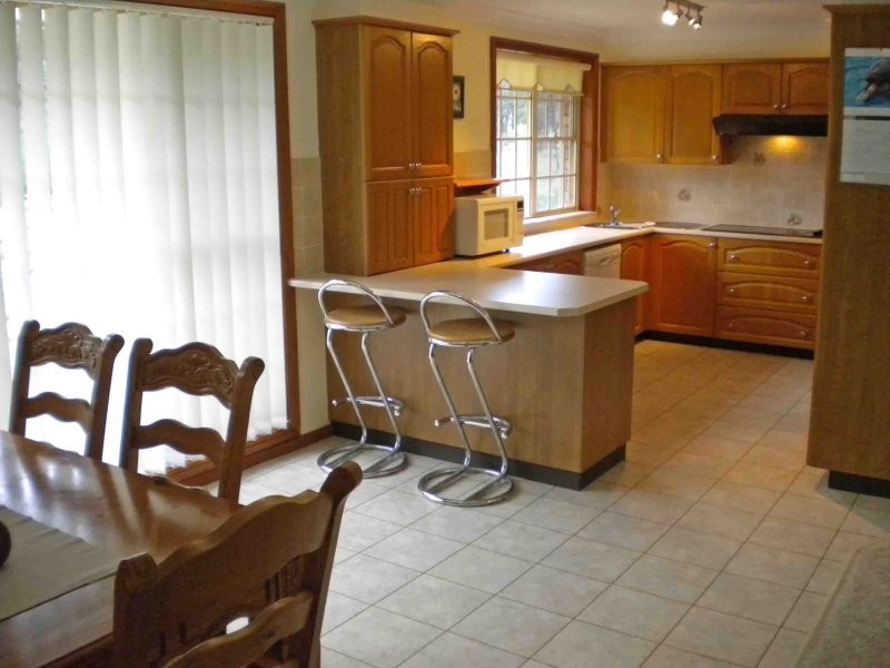 16 Linnane Street, Falls Creek NSW 2540