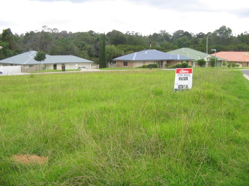 1 Jade Place, Meroo Meadow NSW 2540