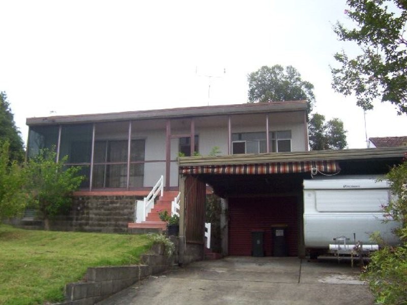71 Birrilley St, Bomaderry NSW 2541
