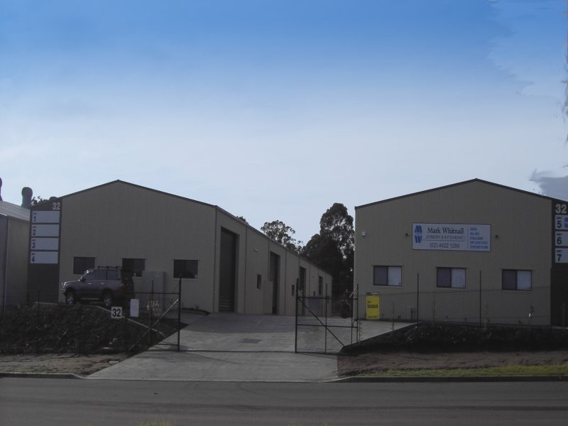 1 & 4, 32 Cumberland Avenue, Nowra NSW 2541
