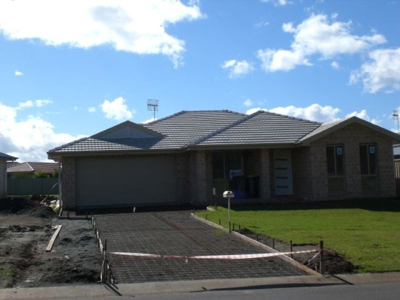 47 Isa Road, Worrigee NSW 2540