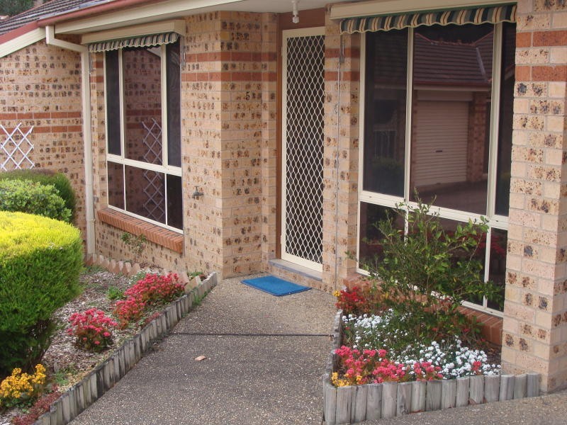 5/2 Carisbrook Close, Bomaderry NSW 2541