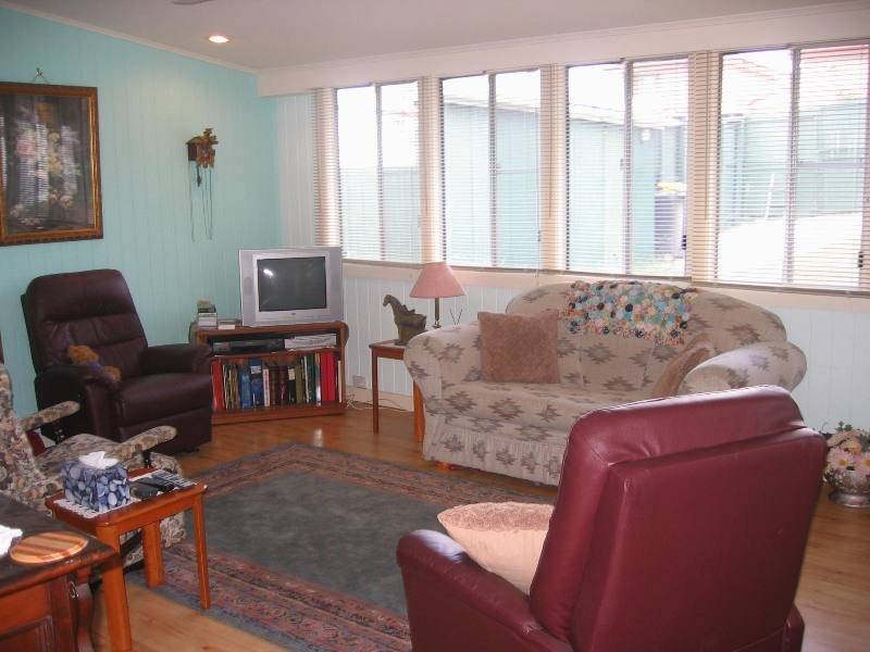 32 Farm St, Newmarket QLD 4051