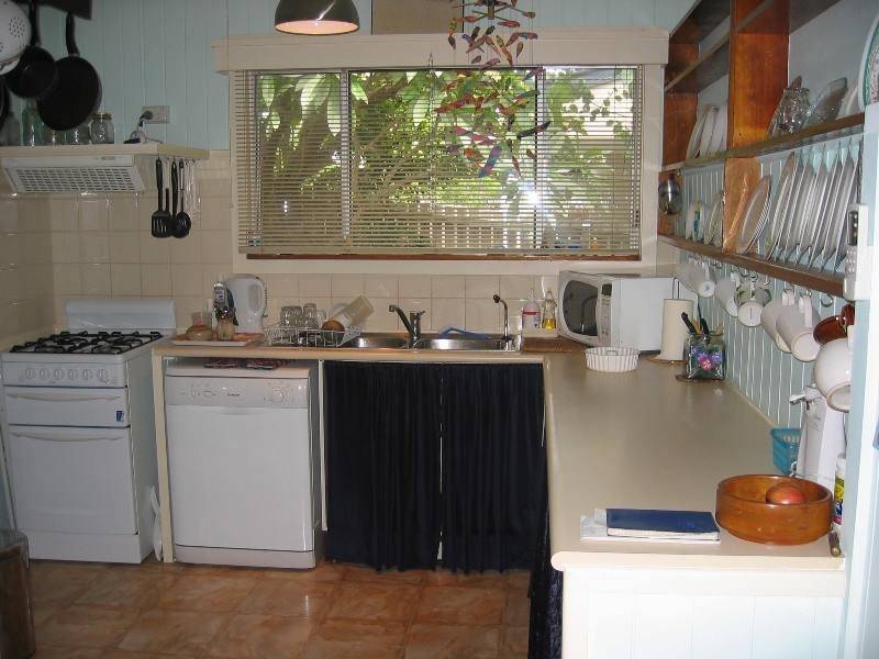 32 Farm St, Newmarket QLD 4051