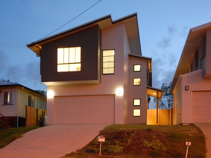 3 Fourteenth Ave, Kedron QLD 4031