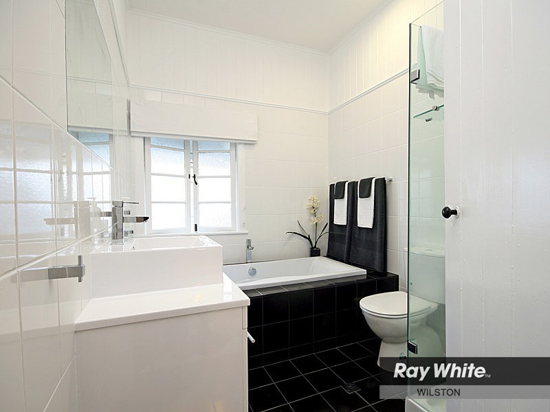 38 Vale Street, Kelvin Grove QLD 4059