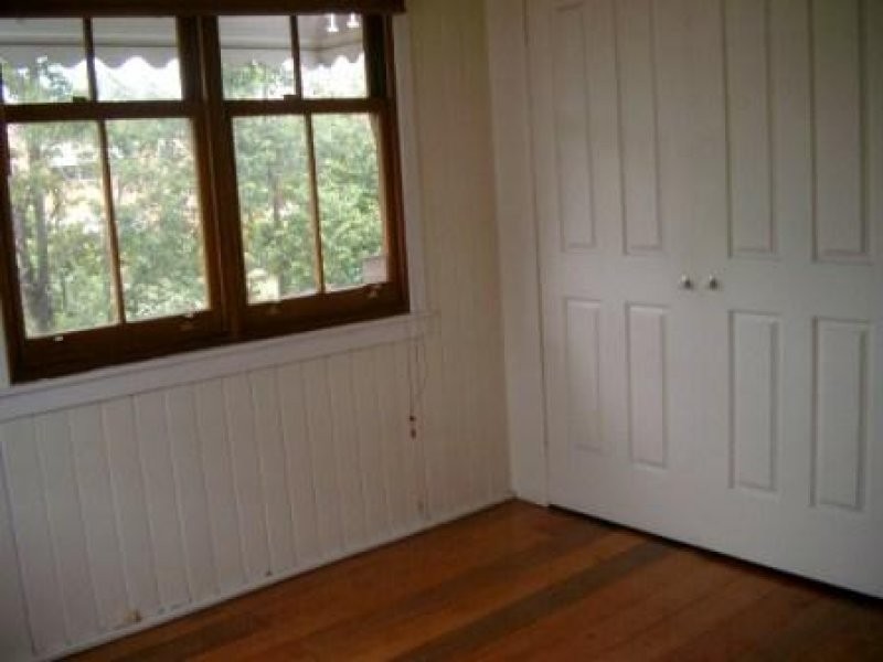 74 Winchester Street, Hamilton QLD 4007