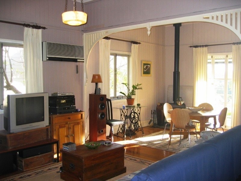 14 Laurel Ave, Wilston QLD 4051