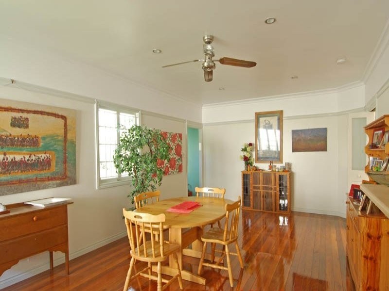 5 Thomas Street, Grange QLD 4051