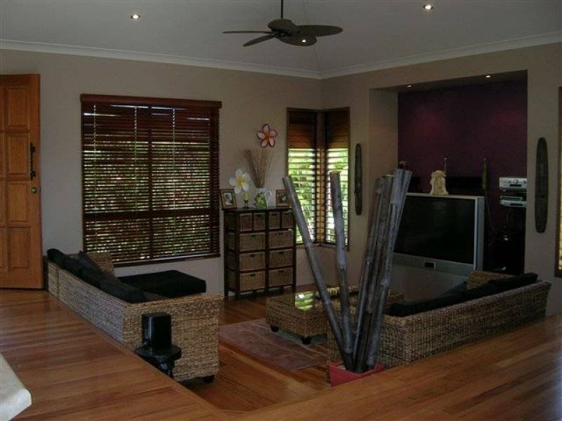 12 Daniel Close, Etty Bay QLD 4858