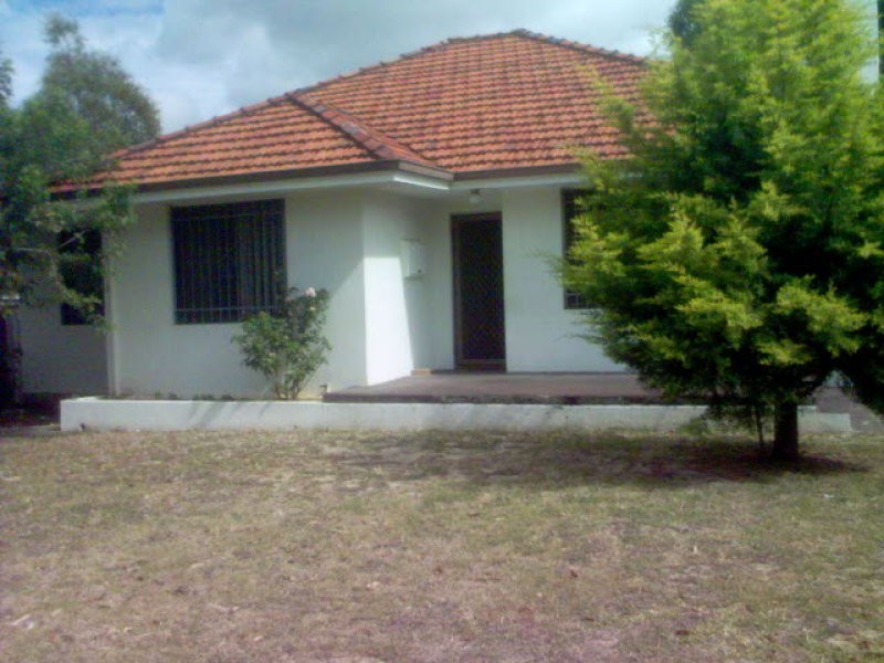 11 St Albans Road, Nollamara WA 6061