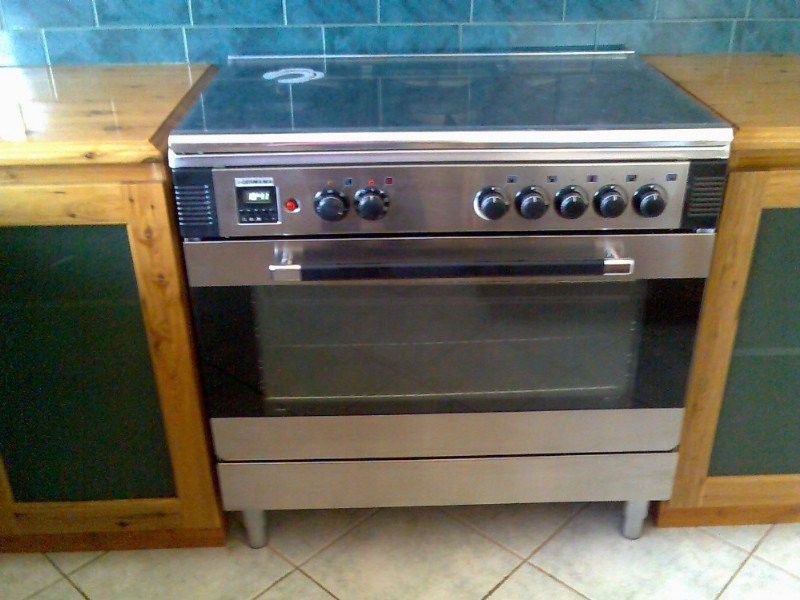 15 Hartfield Way, Westminster WA 6061