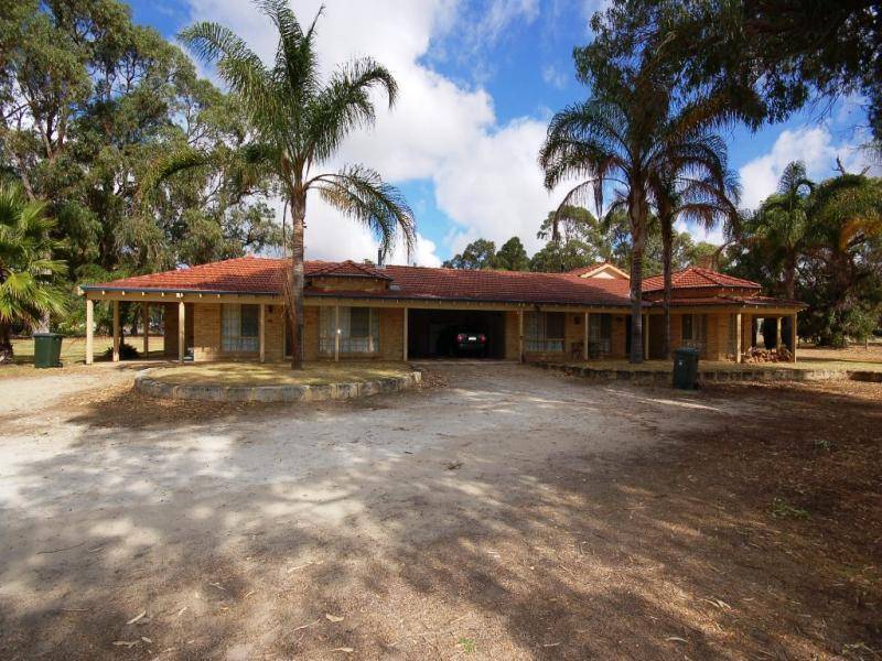 53 Garden Park Drive, Wanneroo WA 6065