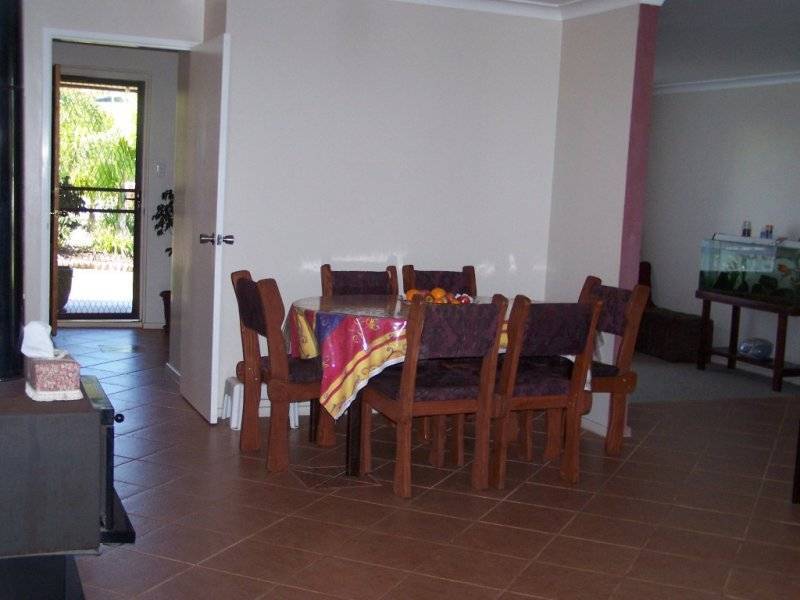 17 Eyre Court, Two Rocks WA 6037