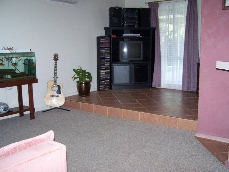 17 Eyre Court, Two Rocks WA 6037