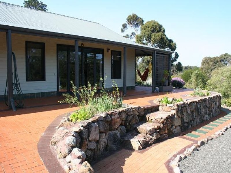 93 Scotsdale Rd, Denmark WA 6333