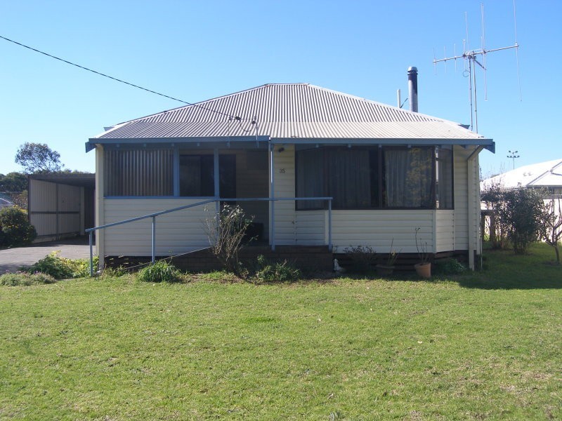 35 Paterson Street, Denmark WA 6333