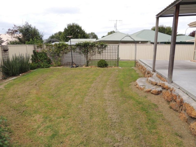16  Harlequin Street, Denmark WA 6333