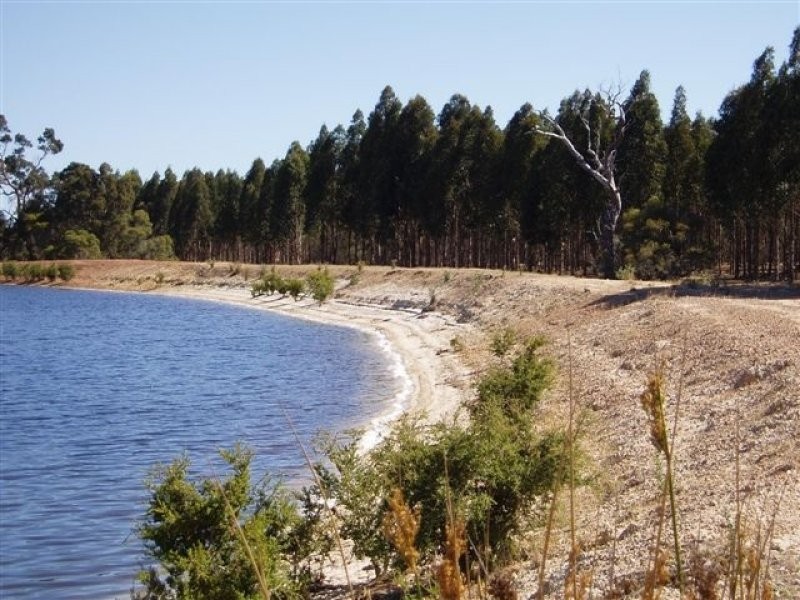 L2244 Muirs Highway, Perillup WA 6324