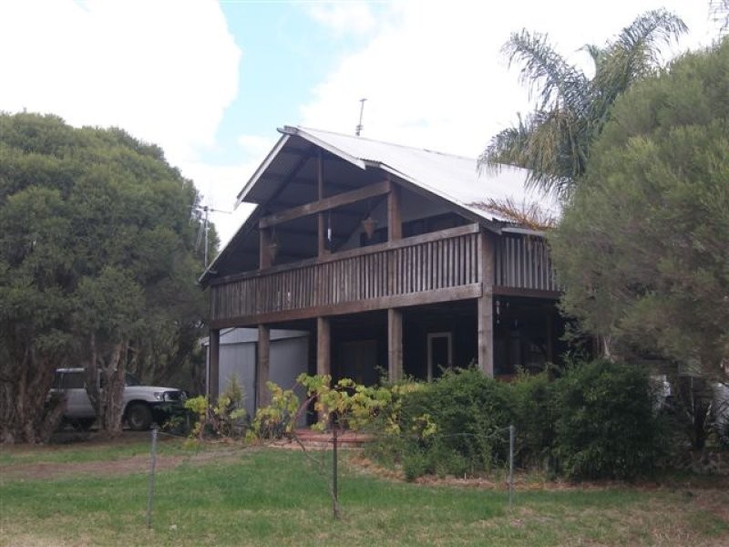1 Wolfes Pump Rd., Denmark WA 6333
