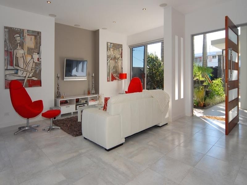 28 Redondo Avenue, Miami QLD 4220