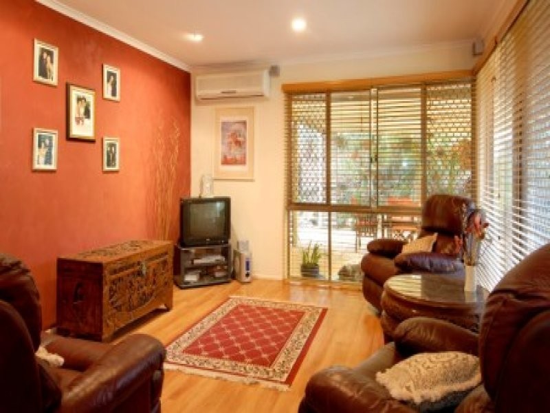 10 Wayville Place, Robina QLD 4226