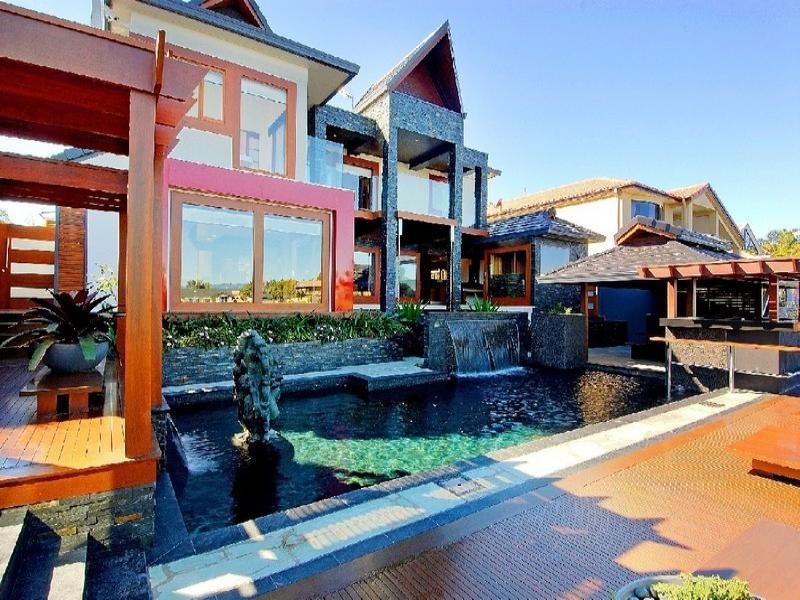 64 Cabana Boulevard, Benowa QLD 4217