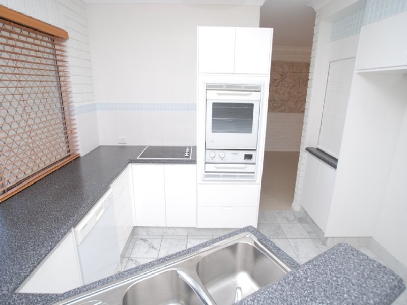 59 Port Jackson Boulevard, Clear Island Waters QLD 4226