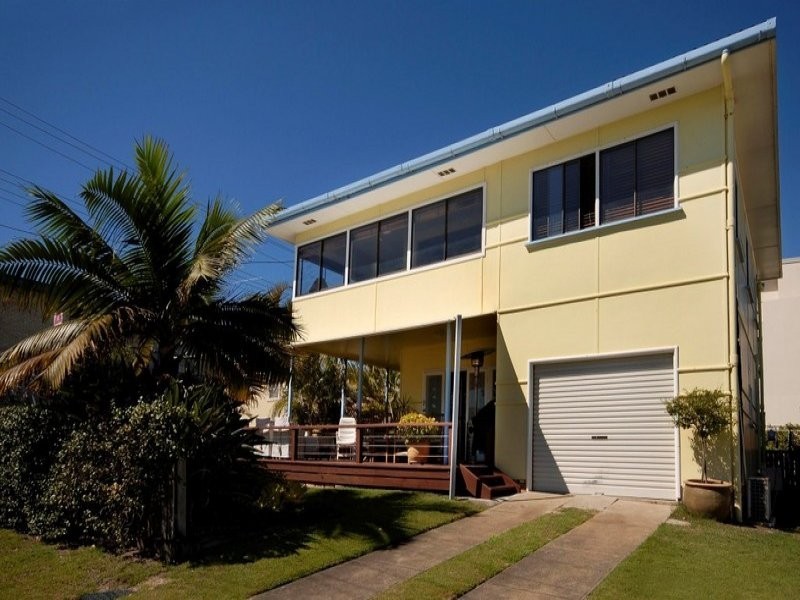 74 Hedges Avenue, Mermaid Beach QLD 4218