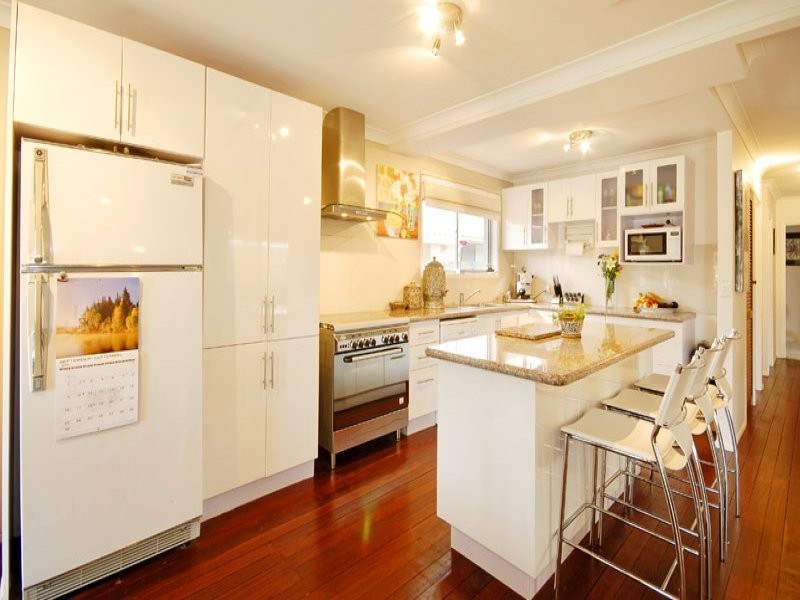 88 Petrel Avenue, Mermaid Beach QLD 4218