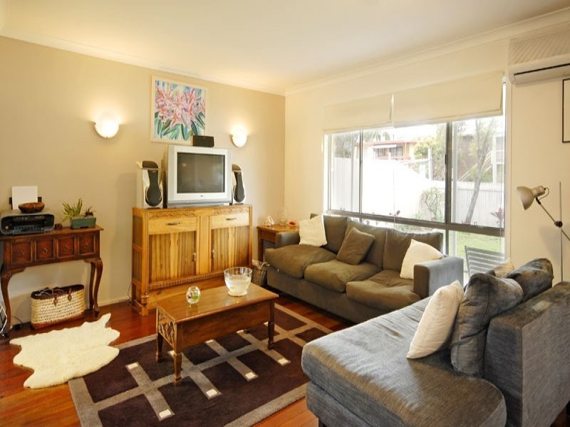 88 Petrel Avenue, Mermaid Beach QLD 4218