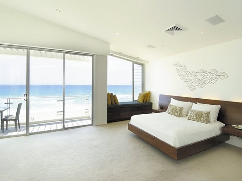 89 Albatross Avenue, Mermaid Beach QLD 4218