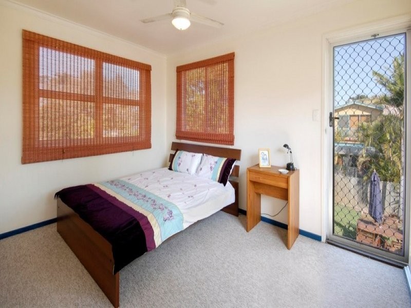 22 Glenelg Avenue, Mermaid Beach QLD 4218