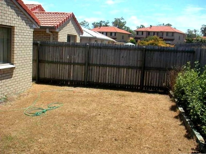 179 Greenacre Drive, Arundel QLD 4214