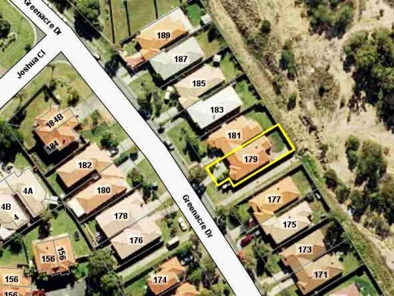 179 Greenacre Drive, Arundel QLD 4214