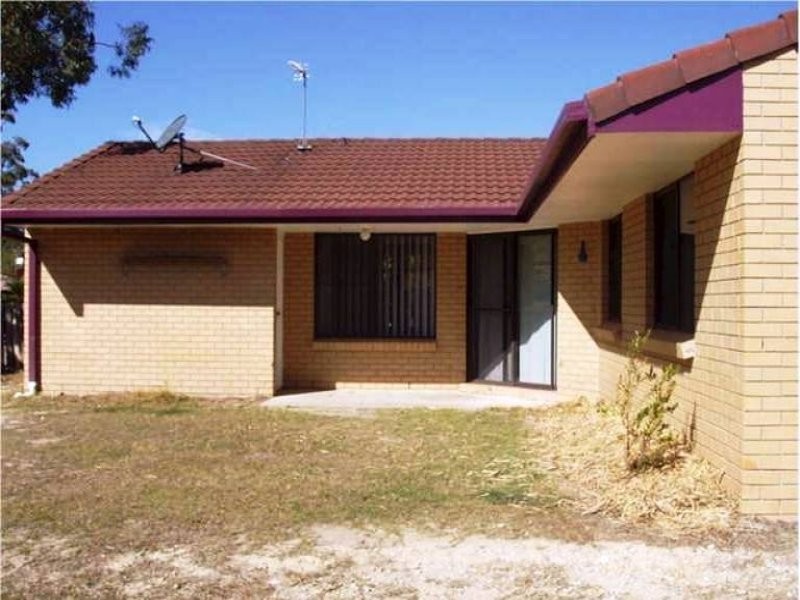 7 Cozens Way, Highland Park QLD 4211