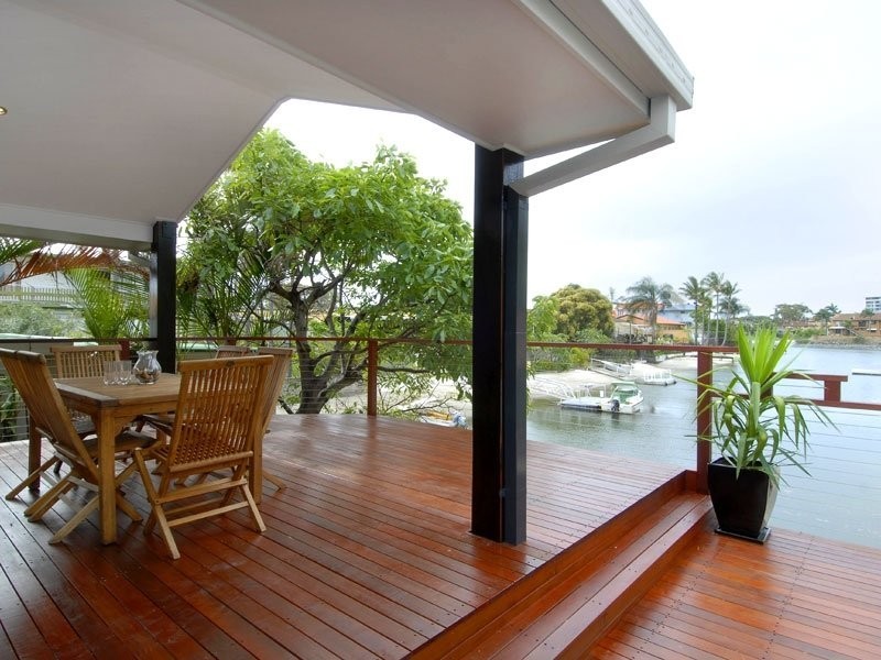 3 Merrimac Boulevard, Broadbeach Waters QLD 4218