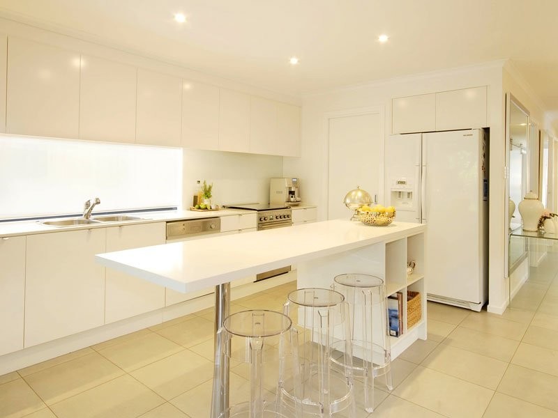 11 Sportsman Avenue, Mermaid Beach QLD 4218