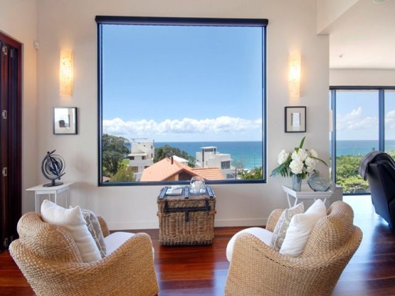 18a Brakes Crescent, Miami QLD 4220