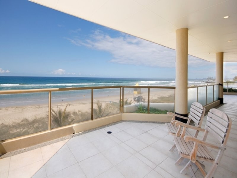 Penthouse ‘Ocean Resort’, 3527 Main Beach Parade, Main Beach QLD 4217