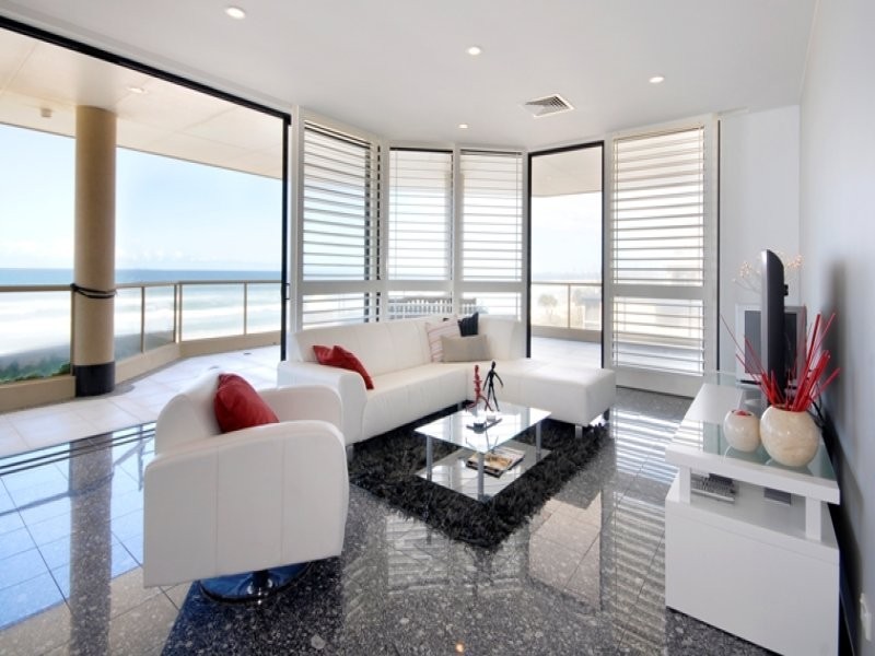 Penthouse ‘Ocean Resort’, 3527 Main Beach Parade, Main Beach QLD 4217