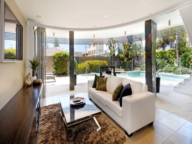 36 Hedges Avenue, Mermaid Beach QLD 4218